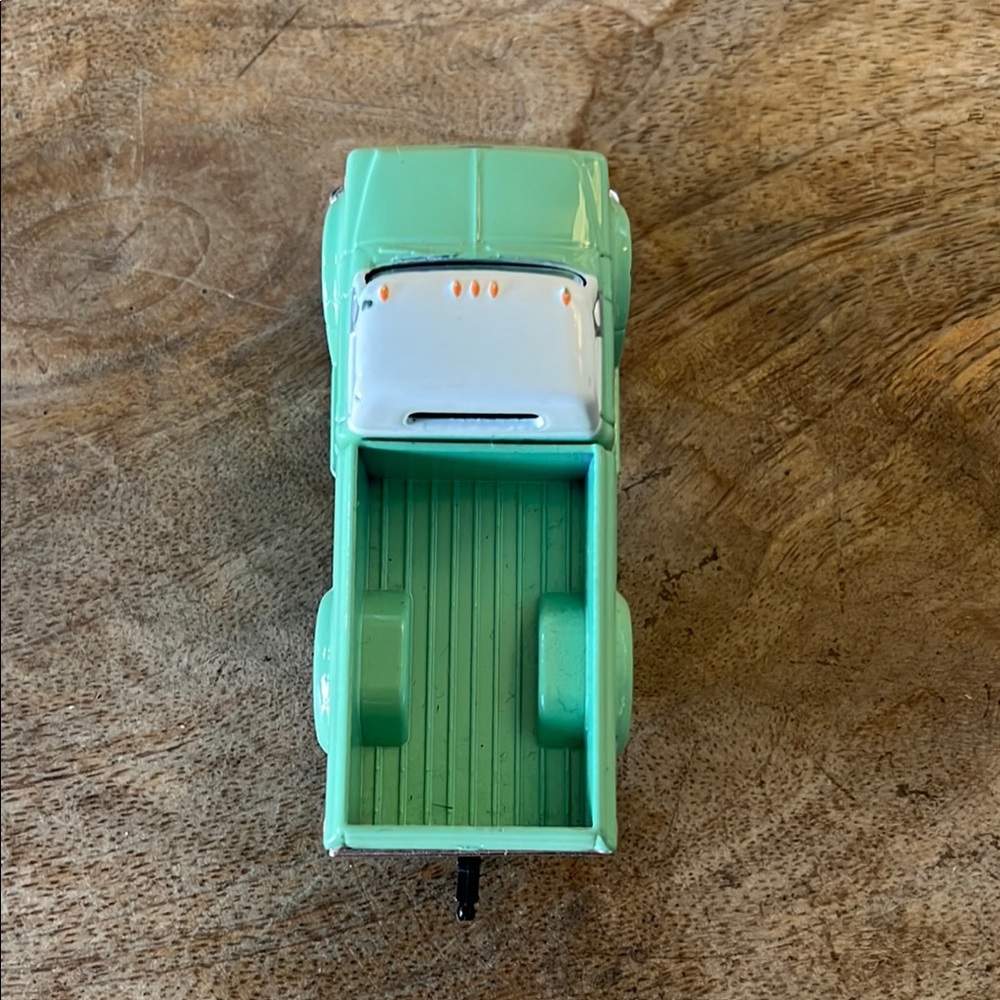 Coca Cola 1970 Chevrolet Mint Green Toy Truck Classic - Picture 4 of 6